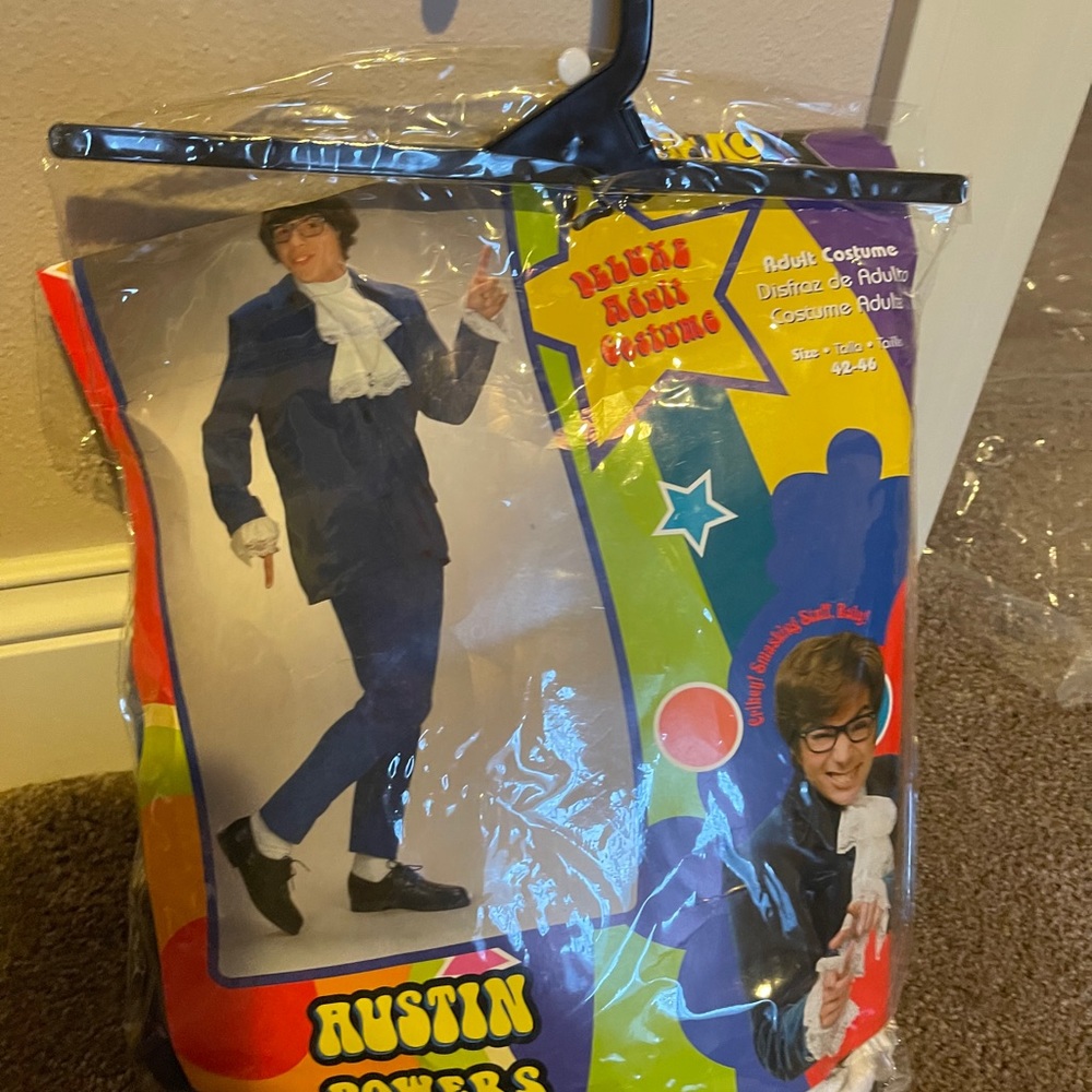 Austin Powers Costume